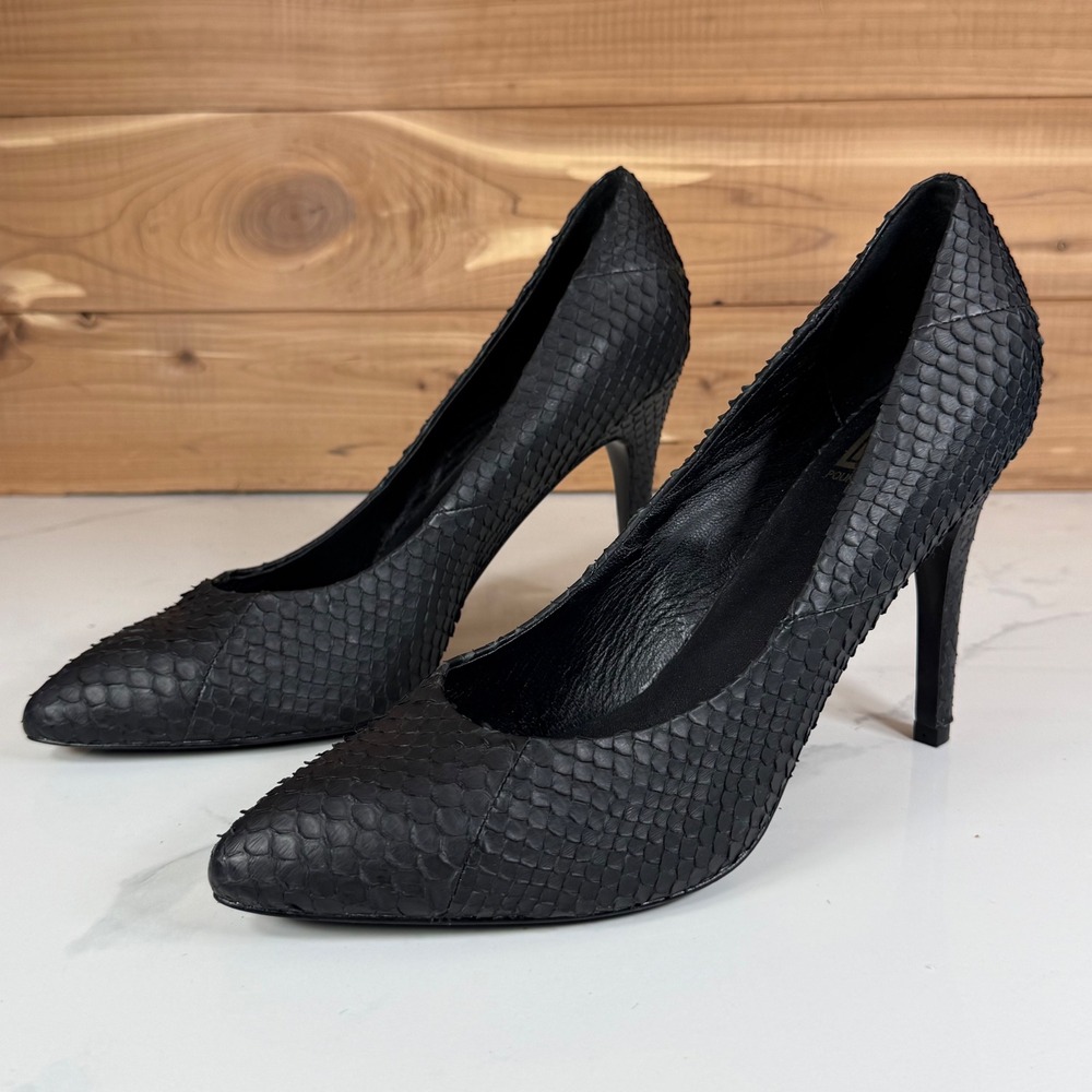 Pour La Victoire Black Snakeskin Embossed Leather Pointed Toe Pumps Stiletto 9